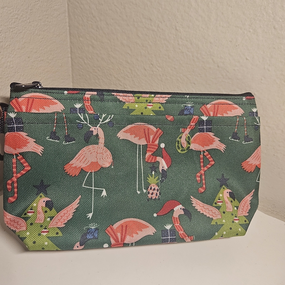 Thirsty Pouch View 2